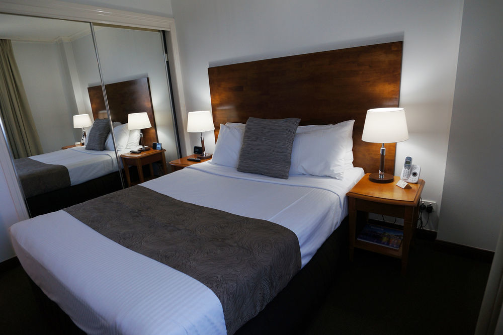 Hotel Diana Brisbane Zewnętrze zdjęcie